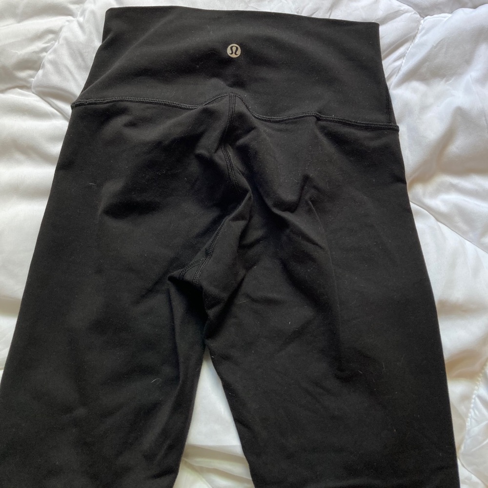 Lulu lemon Wunder Under size 4 25”